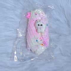 키티 에그 크림롤