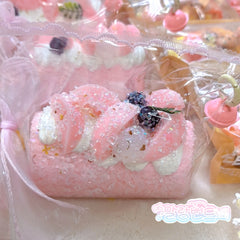 복숭아 퐁당 롤 케이크