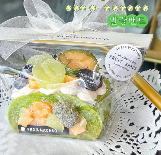 멜론 롤케이크